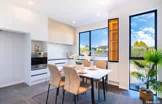2D Grove Lane, Pakuranga Heights