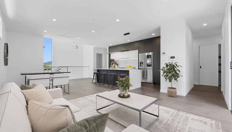 5 Halcyon Bay Lane, Orewa