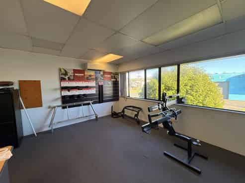 Quality industrial warehouse - Henderson