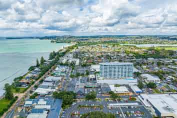 Retail Opportunity in the Heart of Orewa