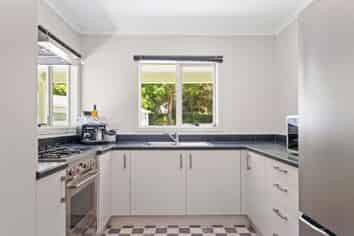 74 Endcliffe Road, Kaiti