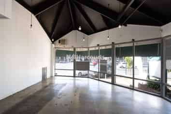 Green Gables Retail in Mairangi Bay
