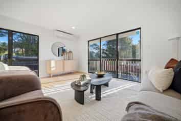 76B Chilcott Road, Henderson