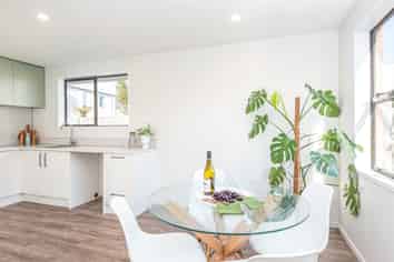 2/61 Caledonian Road, SAINT ALBANS