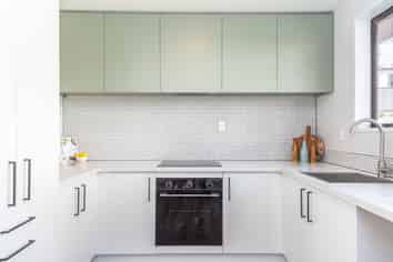 2/61 Caledonian Road, SAINT ALBANS