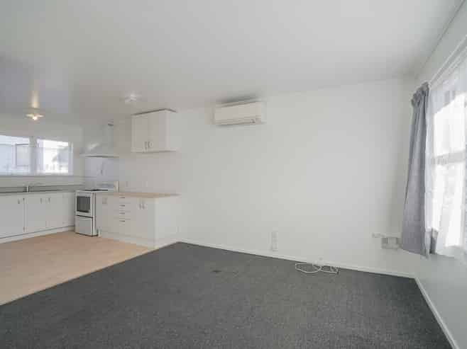 2/47 Milan Road, Papatoetoe