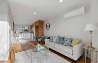 5/929-933 East Coast Road, Torbay