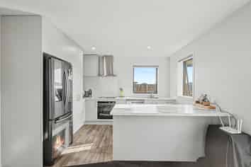 30 Scully Place, Strathern