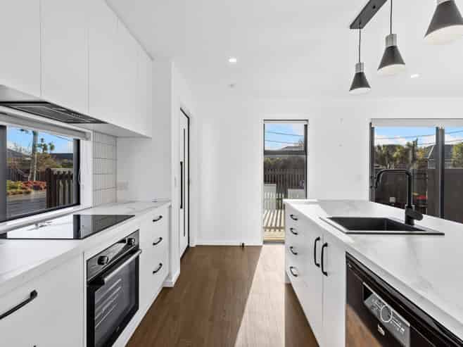57 Dampier Street, Woolston