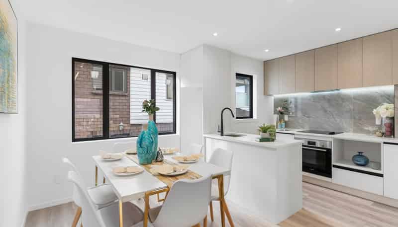 789D East Coast Road, Northcross