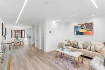 789D East Coast Road, Northcross
