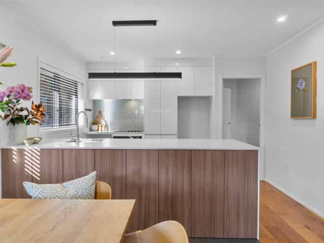 4/4 Lauchlan Avenue, Epsom