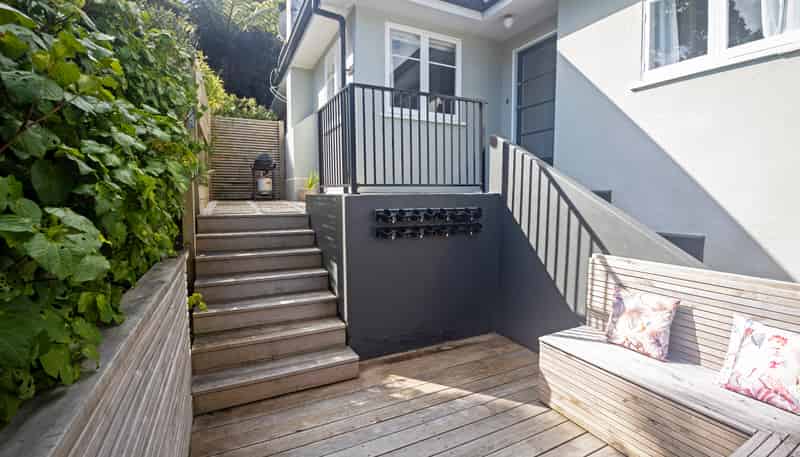 51 Jackson Street, Island Bay