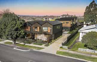 100 Victoria Street, Pukekohe