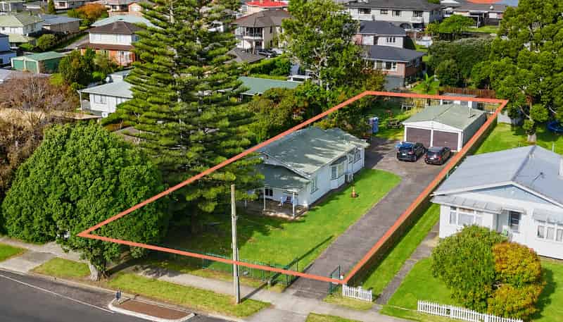 100 Victoria Street, Pukekohe