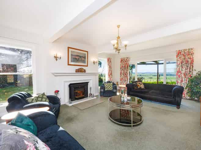 768 Mount Stewart Halcombe Road, Halcombe
