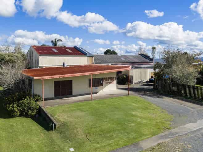 REALISTICALLY PRICED FREEHOLD INVESTMENT
