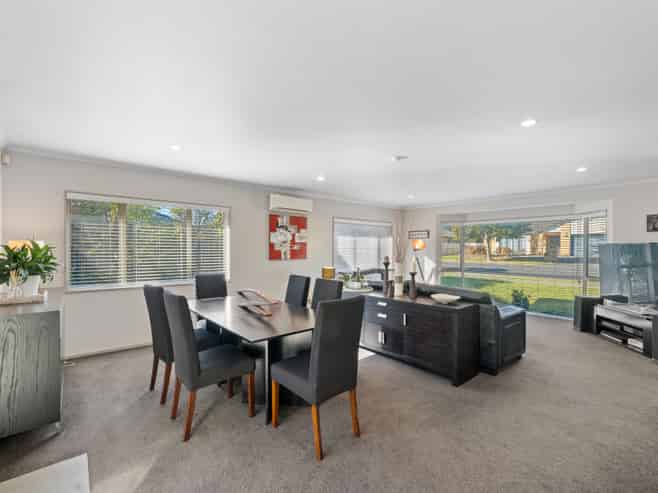 235 Kilkenny Drive, East Tamaki Heights