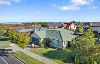 235 Kilkenny Drive, East Tamaki Heights