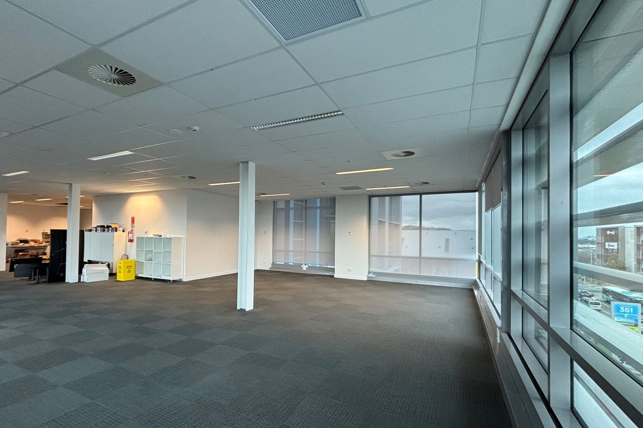 Lincoln Road Office and Car Parking - Bild 4