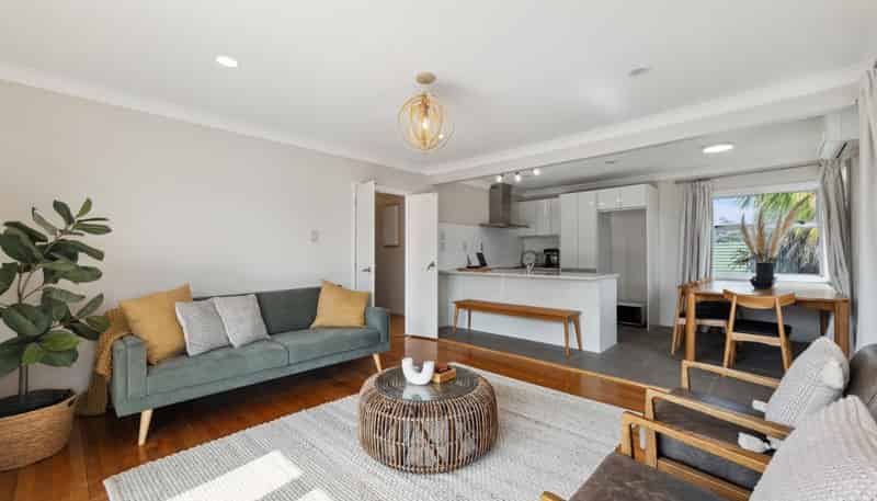 51a Fenton Street, Stratford
