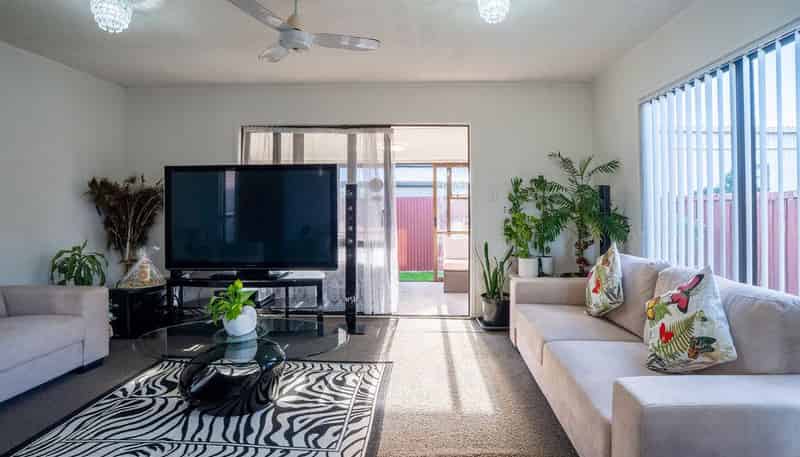 17D  Puhinui Road, Manukau