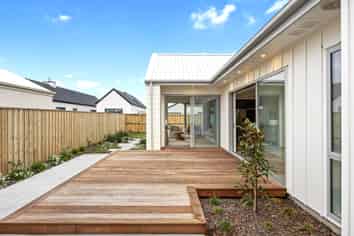 27 Harlequin Drive, Rolleston