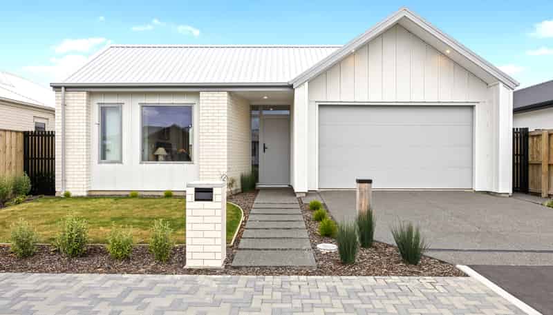 27 Harlequin Drive, Rolleston