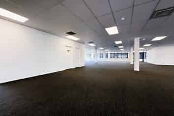 Modern Manukau Office | 1386 m2
