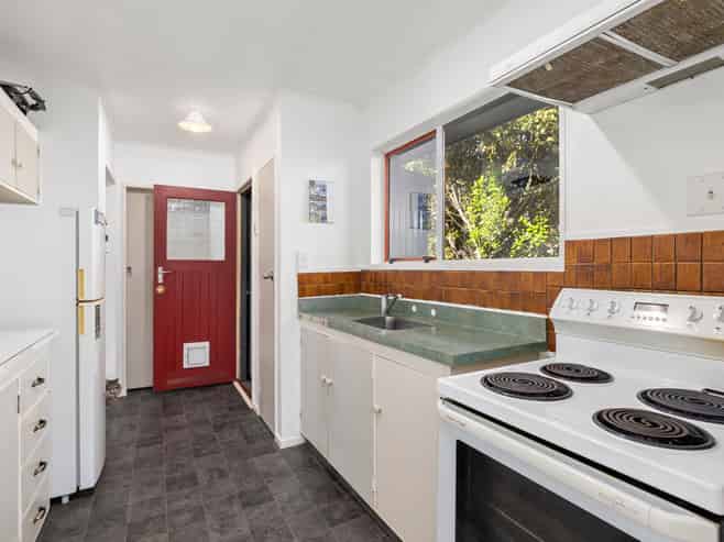35 Wallace Street, Featherston