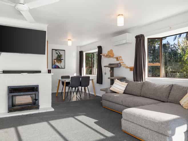 35 Wallace Street, Featherston