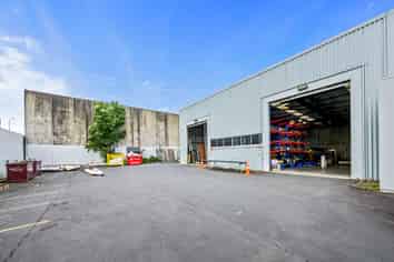 Beauty on Beatrice - Freehold Investment