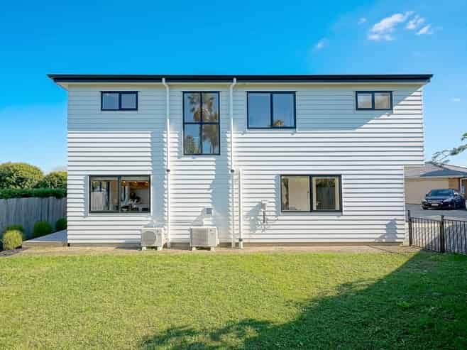 29A Mackenzie Street, Te Atatu South