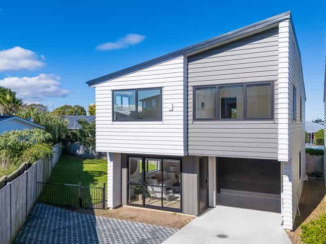 29A Mackenzie Street, Te Atatu South