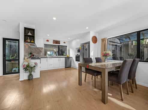 222D Pakuranga Road, Pakuranga Heights