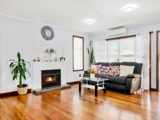 1/6 Patons Road, Howick