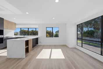 8 Emsworth Court, Pukekohe