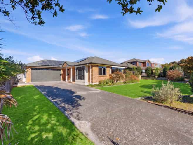 8 Emsworth Court, Pukekohe