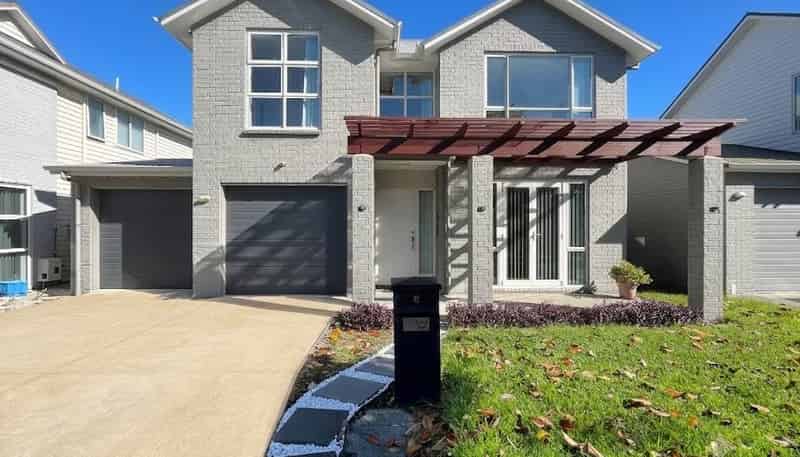 8 Puweto Avenue, Takanini