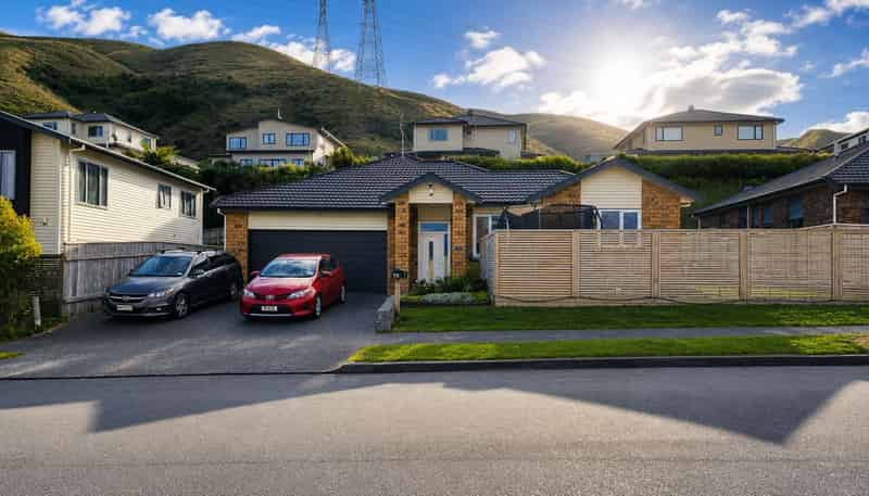 73 Amesbury Drive, Churton Park
