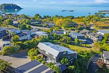 6 Rowling Rd, Kaiteriteri