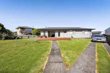 15 Wilson Road, Opunake