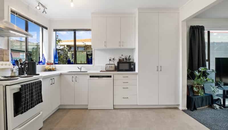 27C Prince Albert Road, Saint Kilda