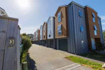 3/3 Rotoiti Street, Johnsonville