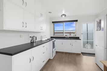 908a Florence Street, Raureka