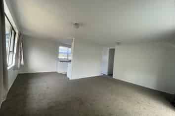 1/160 Universal Drive, Henderson