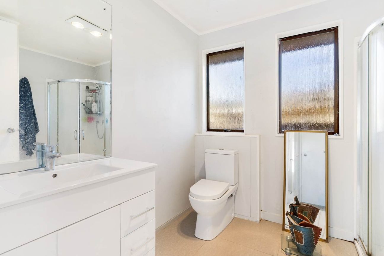 HENDERSON, 3 BEDROOMS - Vista 4