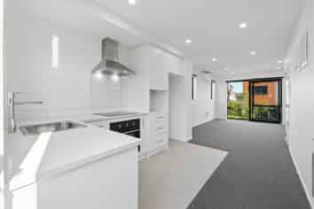 250A Great North Road, Henderson