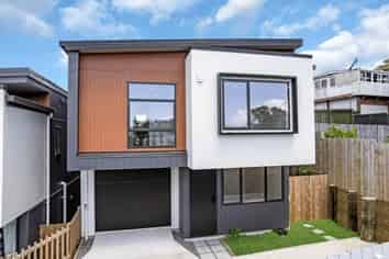 146E Methuen Road, New Windsor