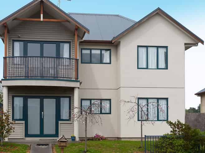 129 Fernhill Way, Oteha